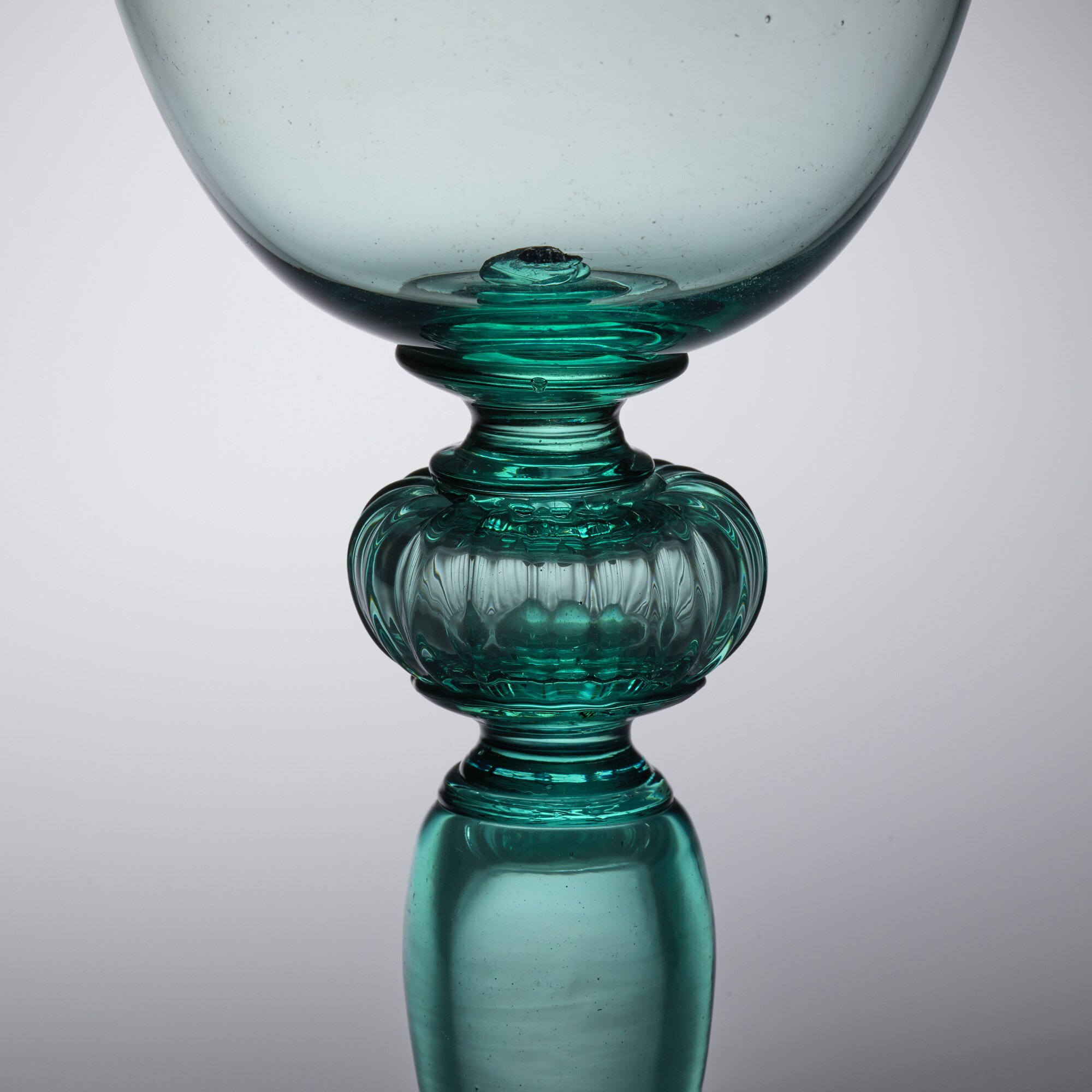 151: VITTORIO ZECCHIN, Monumental Soffiato vase, model 1506 V / 5113 MVM <  Important Italian Glass Featuring Masterworks from a Private New York  Collection, 6 June 2024 < Auctions | Wright: Auctions of Art and Design