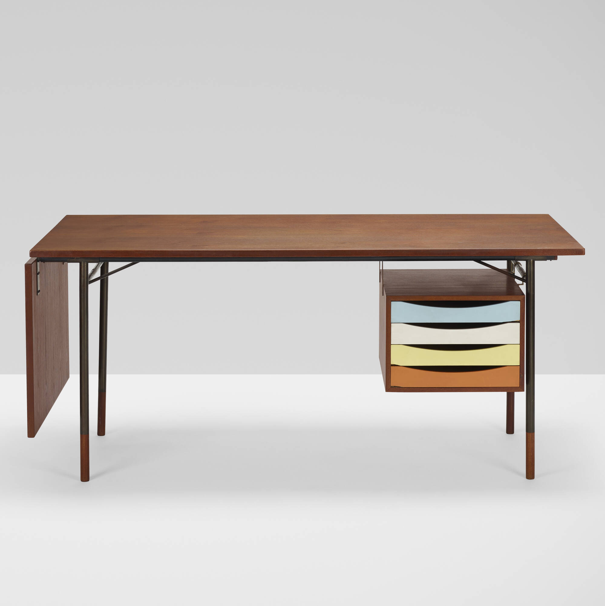197 Finn Juhl Desk Design 21 March 2019 Auctions Wright