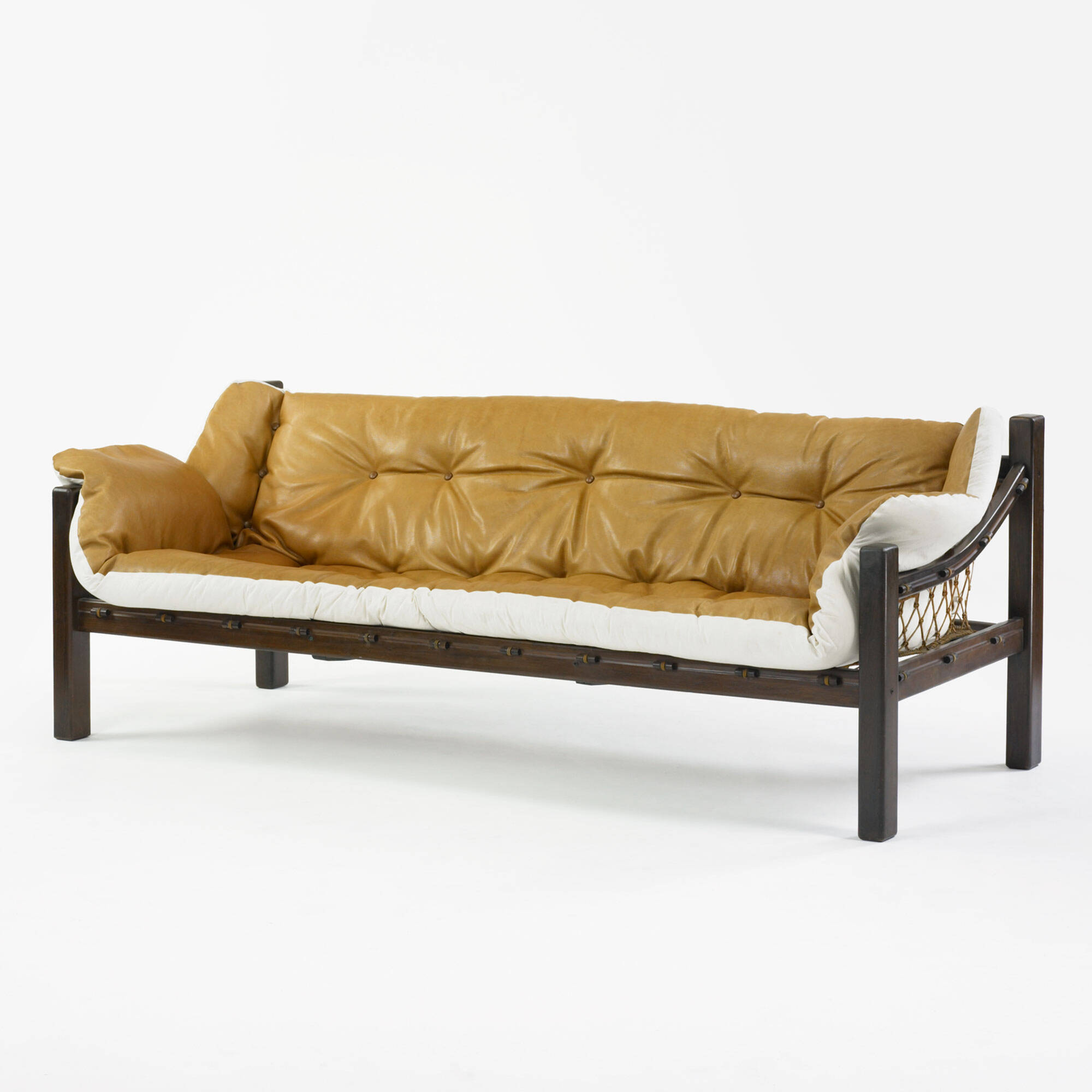304 JEAN GILLON sofa Modern Design 6 October 2009 Auctions