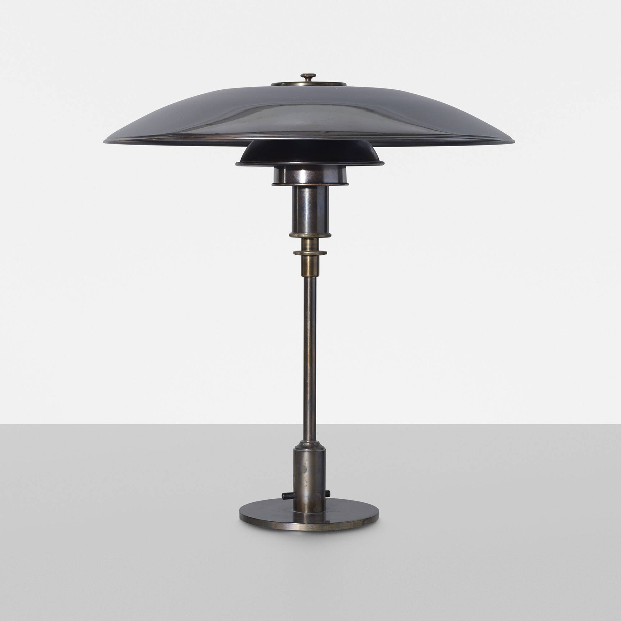 346 Poul Henningsen / PH 4/3 table lamp