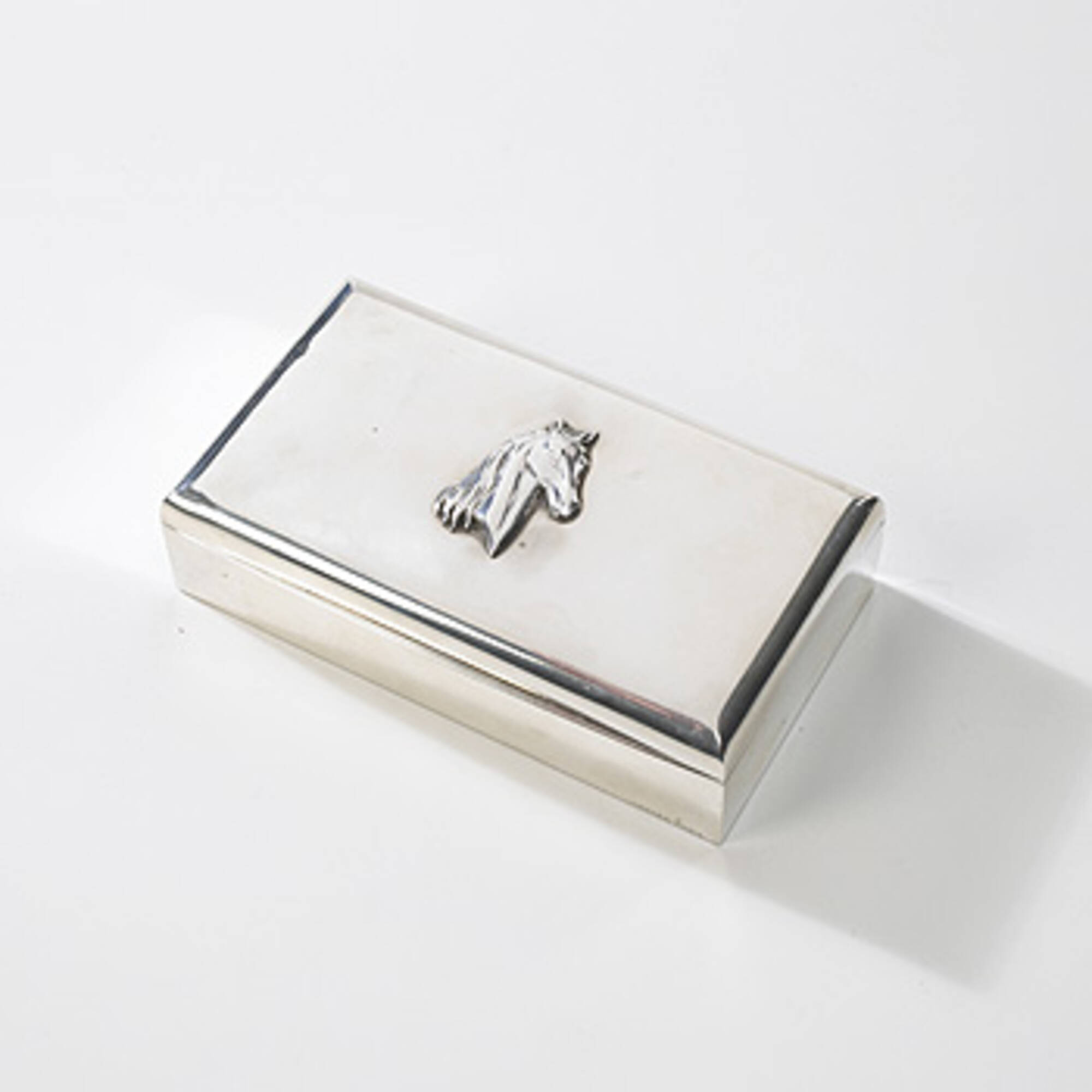 512: HERMES, H cigarette box < Branded Luxury, 14 June 2005 < Auctions